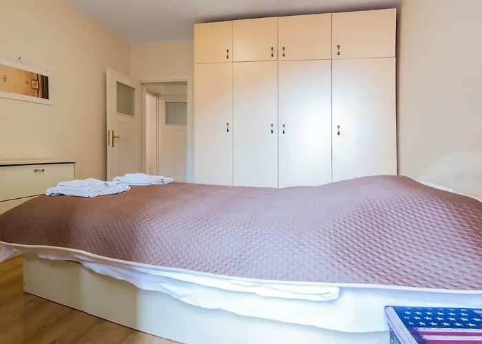 Glorious - 2-bedroom Near Youth Hill By Flat Mаnager Plovdiv