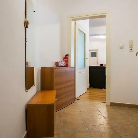 Glorious - 2-bedroom Near Youth Hill By Flat Mаnager Apartment Plovdiv