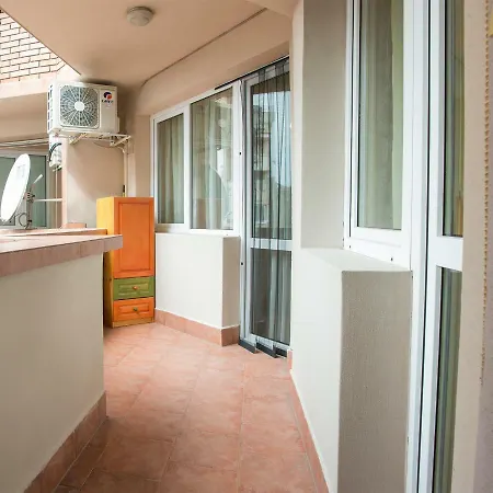 Glorious - 2-bedroom Near Youth Hill By Flat Mаnager