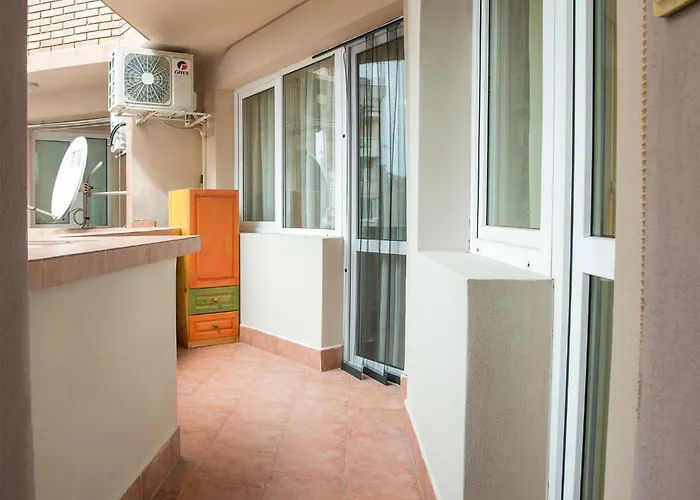 Glorious - 2-bedroom Near Youth Hill By Flat Mаnager